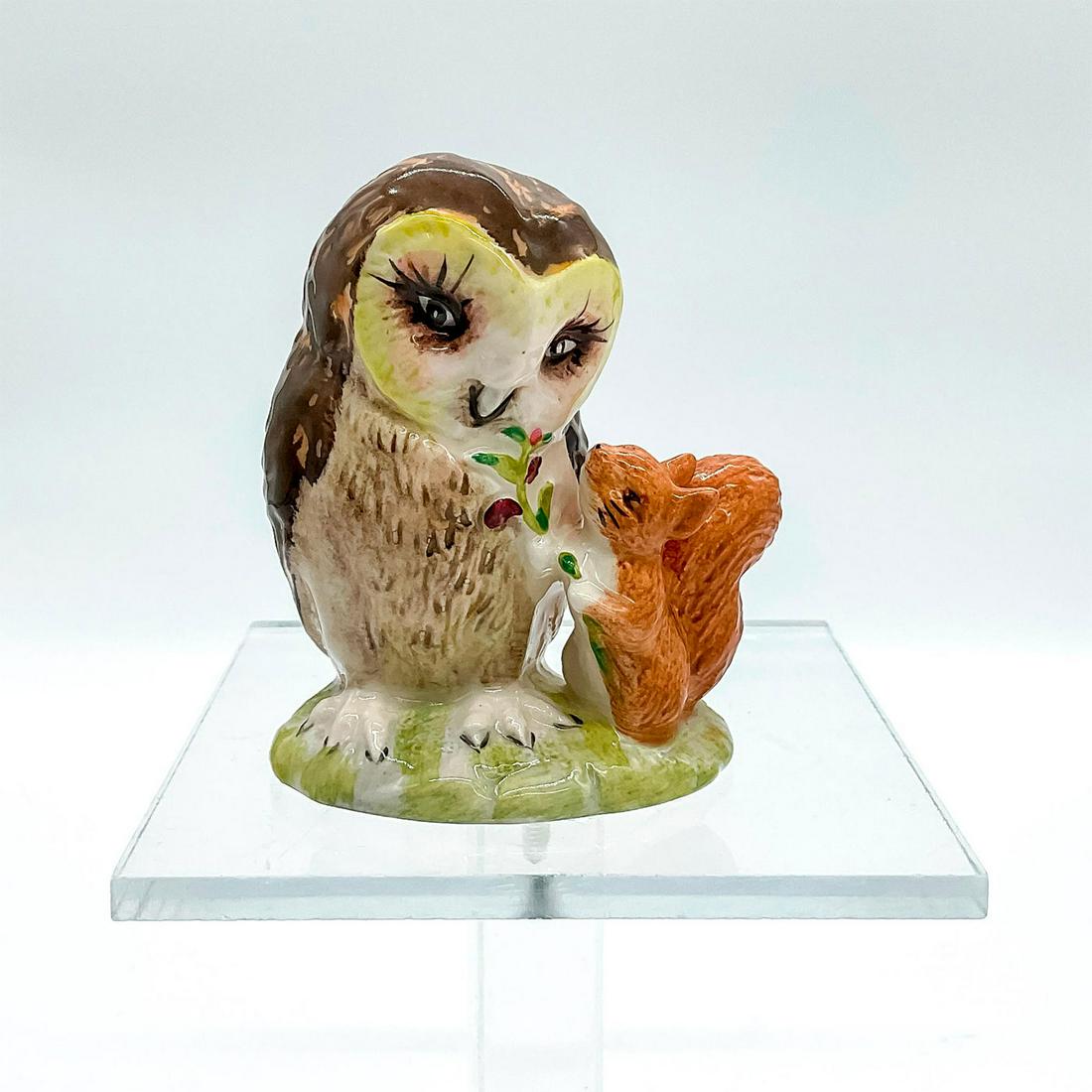 Old Mr. Brown - Beswick - Beatrix Potter Figurine: Porcelain hand painted in glossy finish. Beswick and Doulton backstamp. Issued: 1963 - 1989 Dimensions: 2.75" W x 3.75" H x 2.5" Diameter Manufacturer: Beswick Country of Origin: England