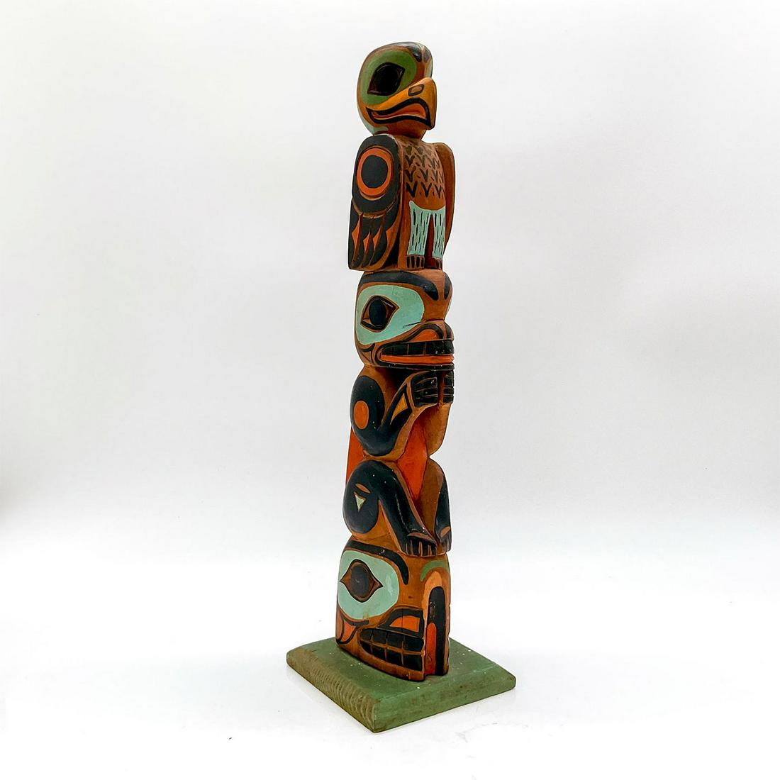 Ben Bailey Tlingit Model Totem Pole (1 of 4)
