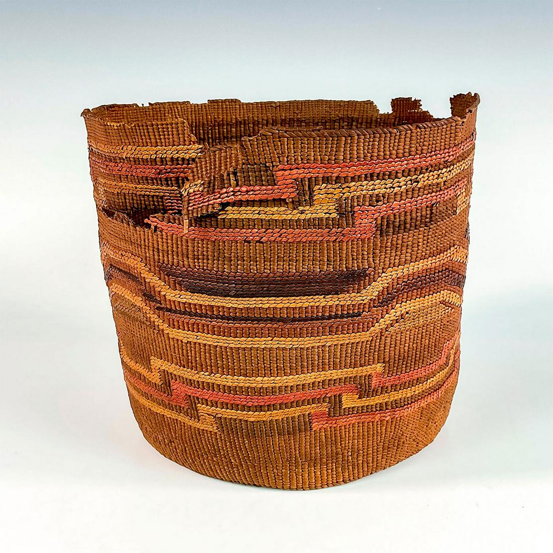 Native American Basket, Tlingit Storage Basket (1 of 3)