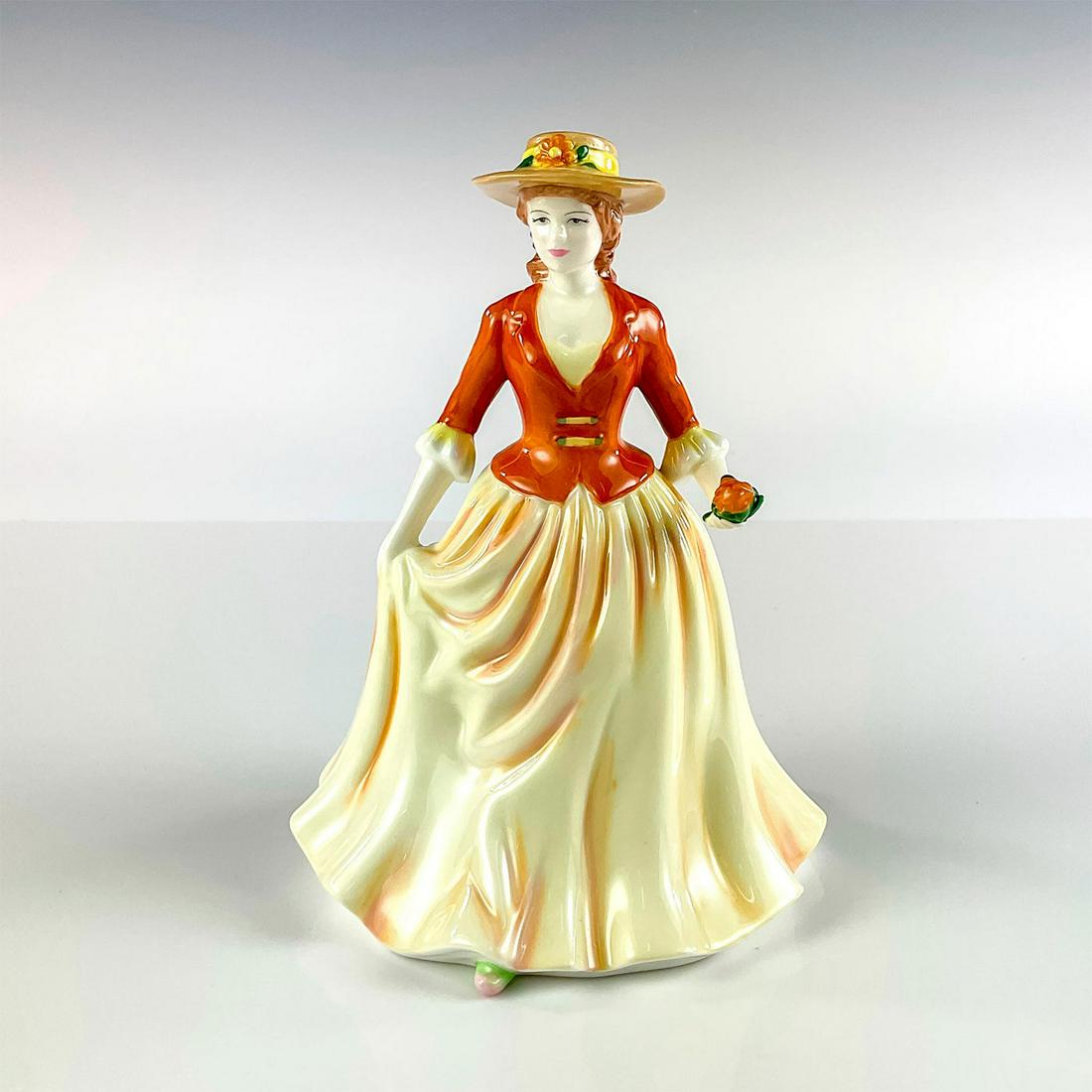 Autumn Stroll HN4588 Royal Doulton Figurine Mar 21, 2023 Lion