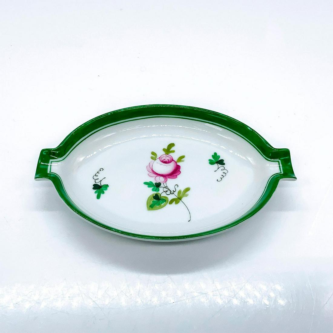 Herend Porcelain Pin Tray, Pink Blossom: Beautifully decorated with central pink flower with green leaves and green border. Herend backstamp. Marked 7783 VRH. Issued: 20th c. Dimensions: 5.25"L x 3.5"W x 0.75"H Manufacturer: Herend Country o
