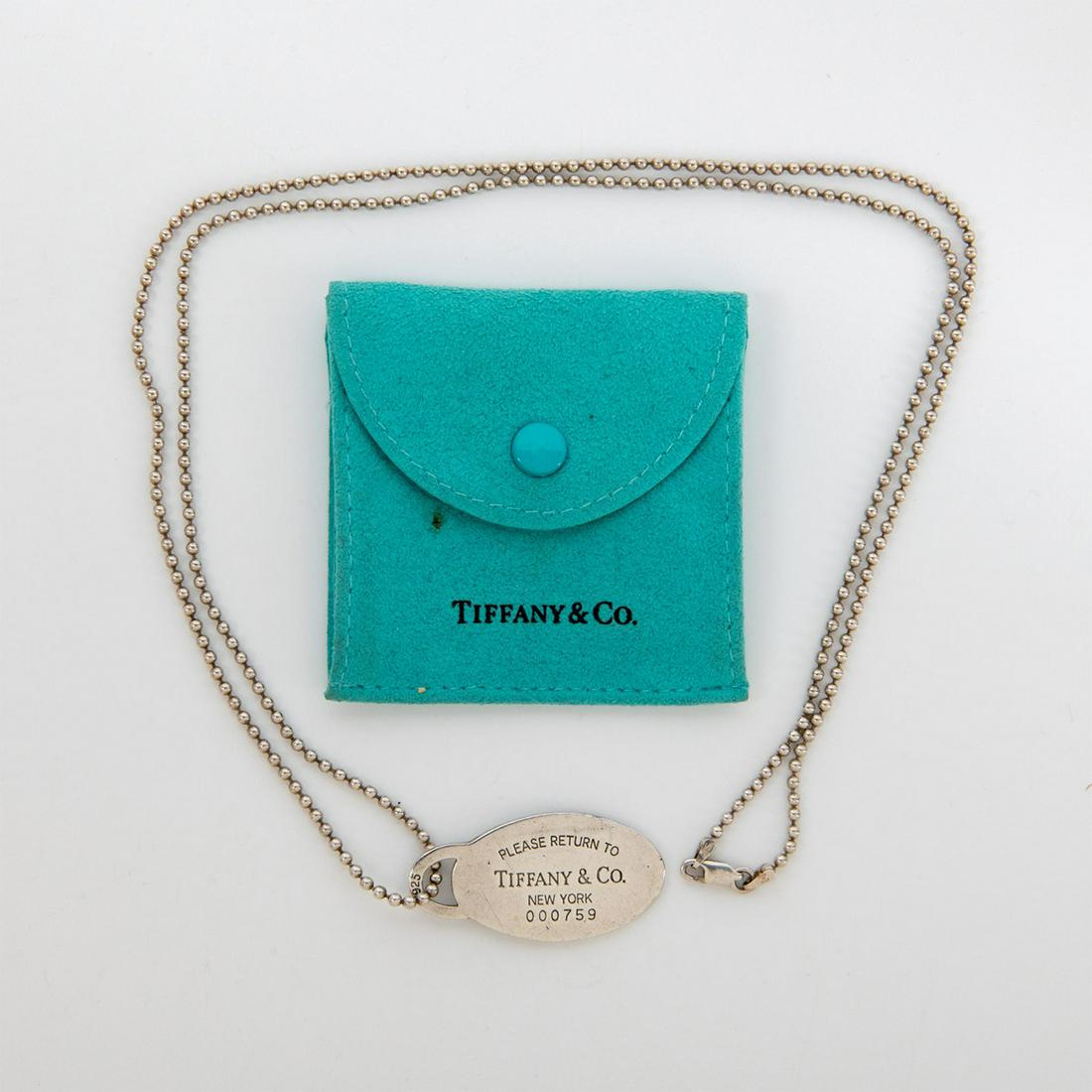 Tiffany & Co Sterling Silver Oval Shaped Tag Charm Necklace (1 of 10)