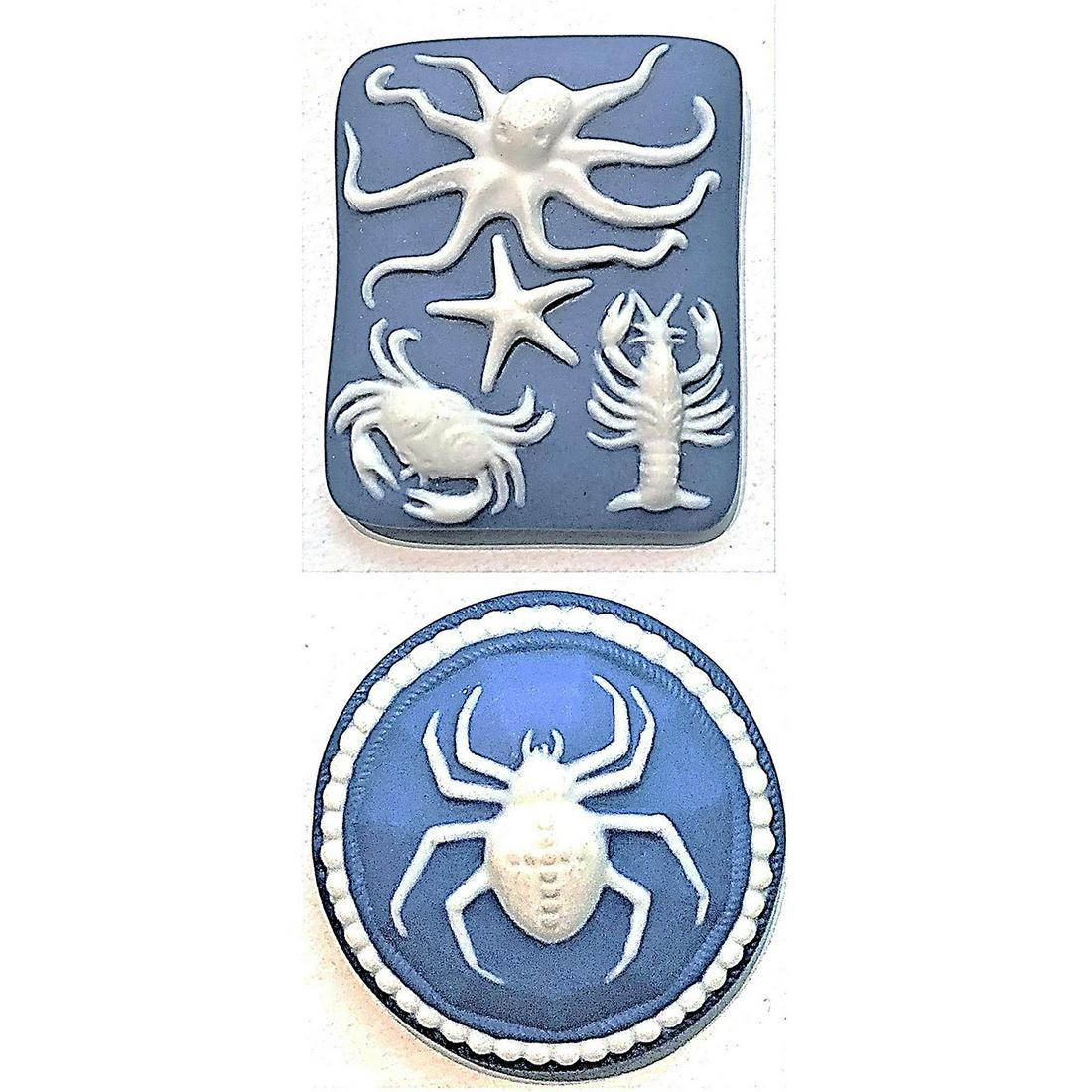 A SMALL CARD OF DIVISION 3 PICTORIAL JASPERWARE BUTTONS (1 of 4)