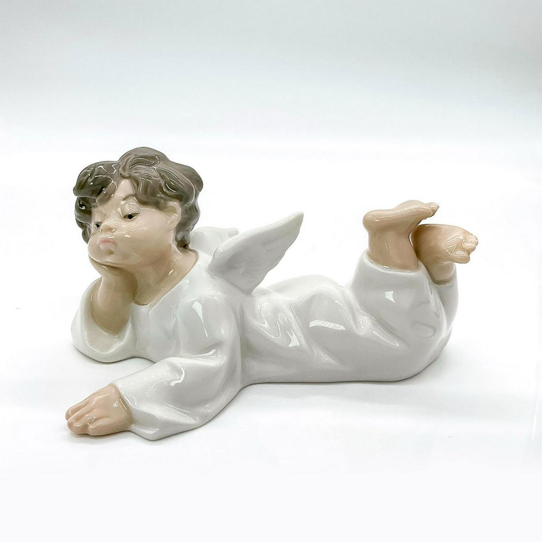 Angel Reclining 1004541 - Lladro Porcelain Figurine (1 of 3)