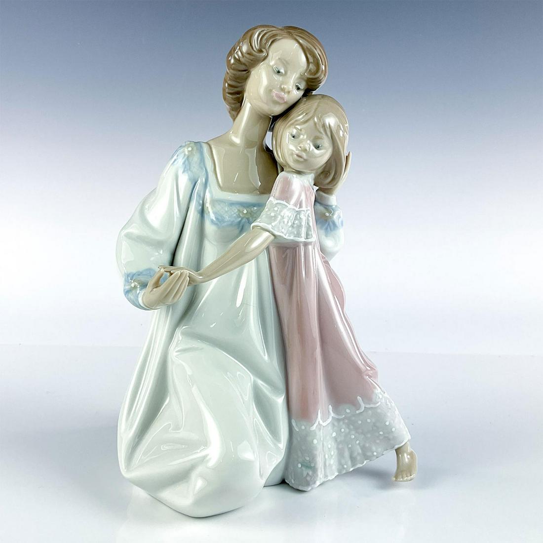 Good Night 1005449 - Lladro Porcelain Figurine (1 of 3)