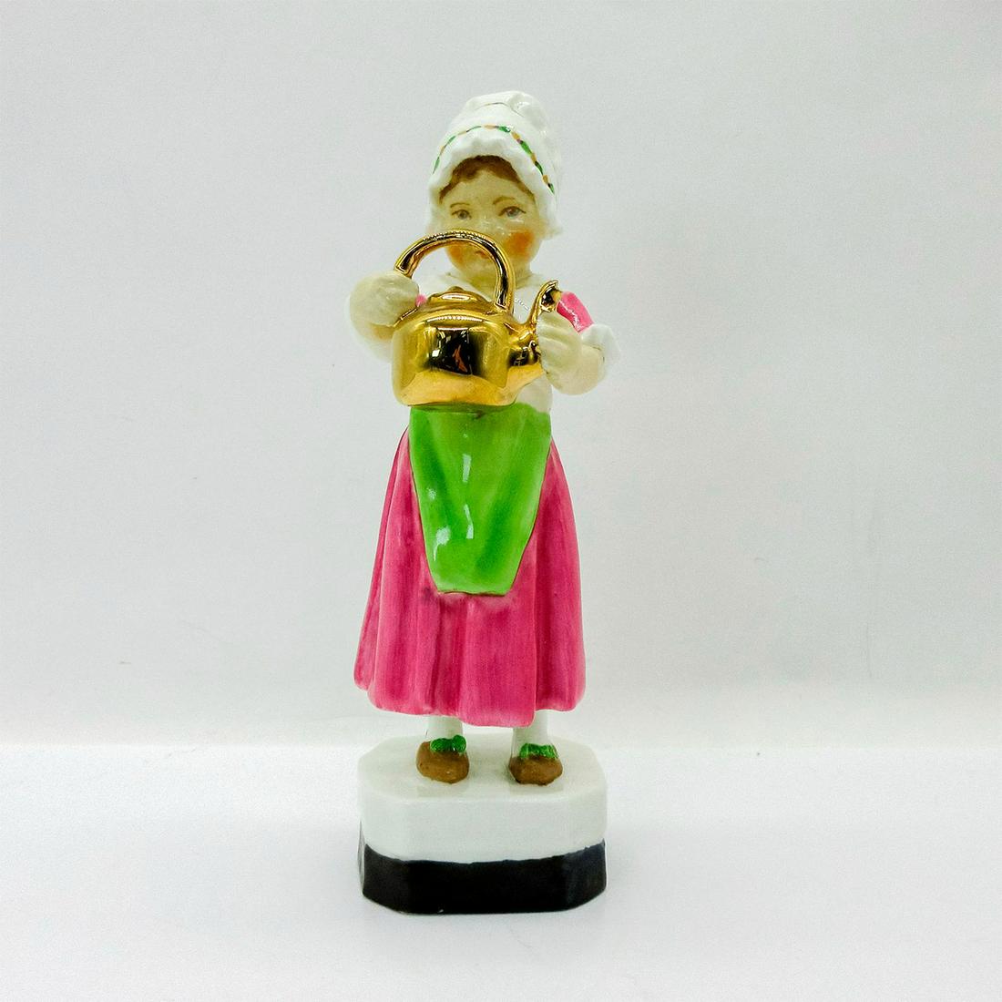 Royal Worcester Figurine, Polly Put The Kettle On 3303 (1 of 3)
