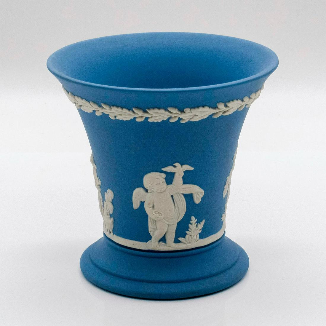 Wedgwood Pale Blue Jasperware Posey Pot (1 of 6)
