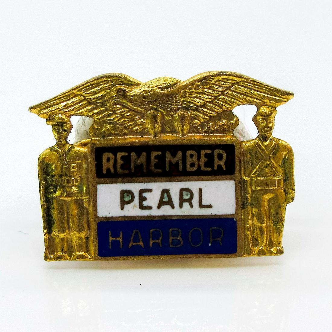 Vintage Commemorative WWII Remember Pearl Harbor Pin (1 of 2)