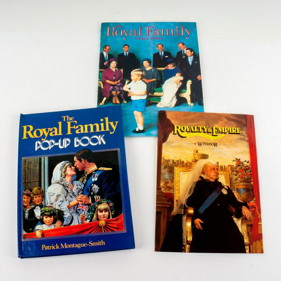 3pc Royal Family Sticker Album and Books (1 of 2)