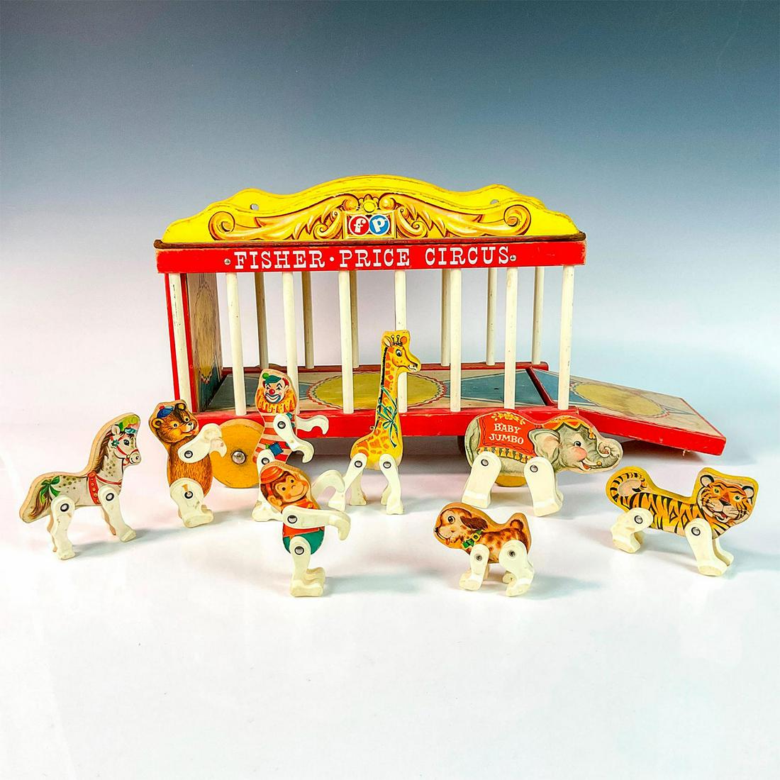 9pc Fisher Price Circus Wagon and Figures (1 of 10)