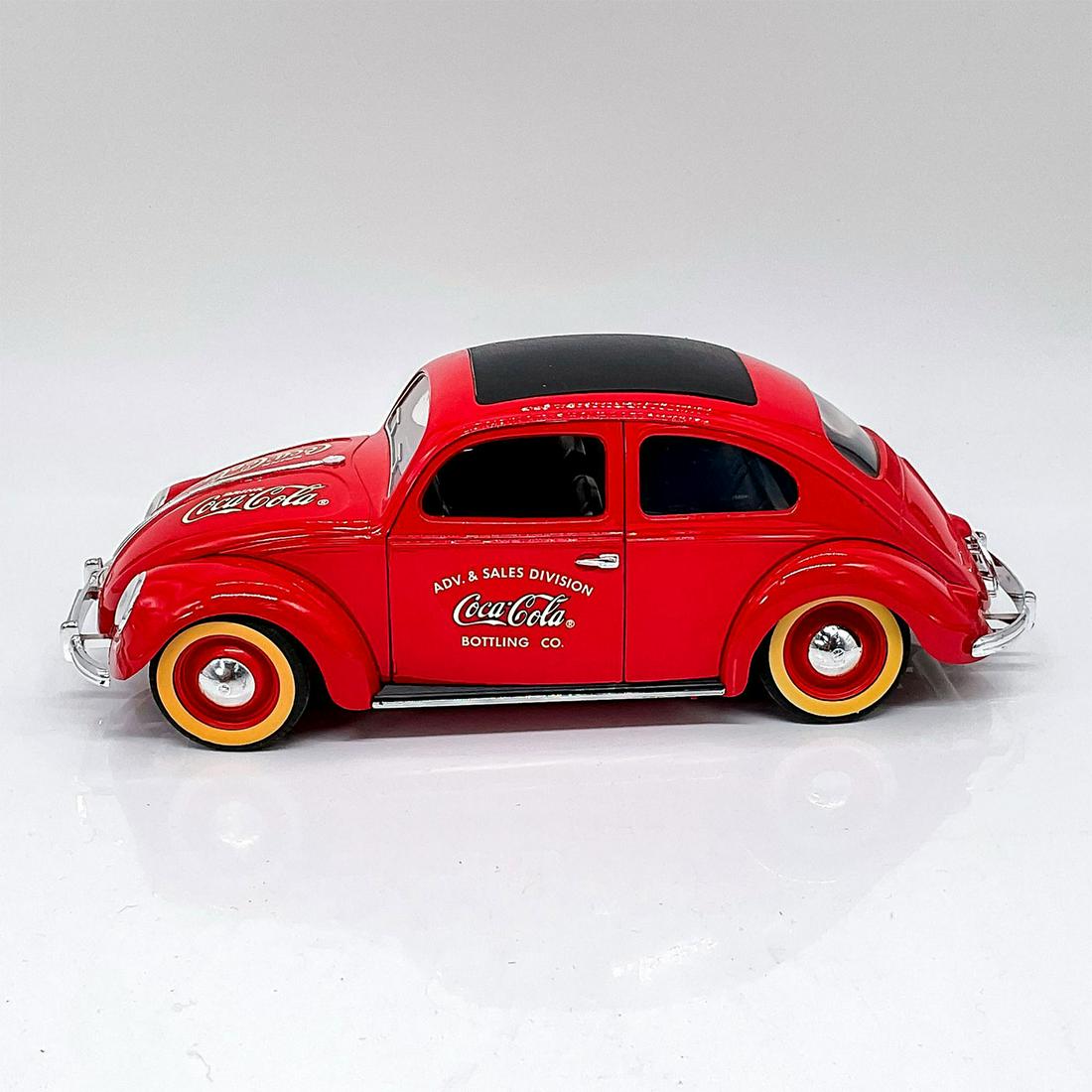 Solido Die Cast Volkswagen Coccinelle Coca-Cola Car w/Box (1 of 5)