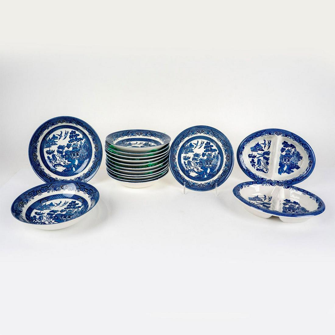 16pc Churchill Blue Willow Tableware (1 of 4)