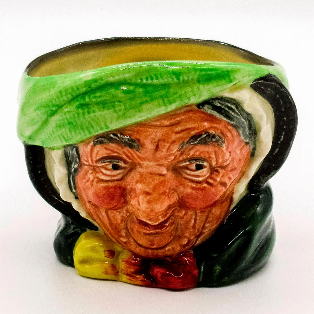 Royal Doulton Sugar Bowl, Sairey Gamp D6011: Charles Dickens' character series. Black, green, and yellow colorway. Royal Doulton backstamp. Good condition. #RoyalDoulton #saireygamp #sugarbowl Artist: Leslie Harradine and Harry Fenton Issued: 19