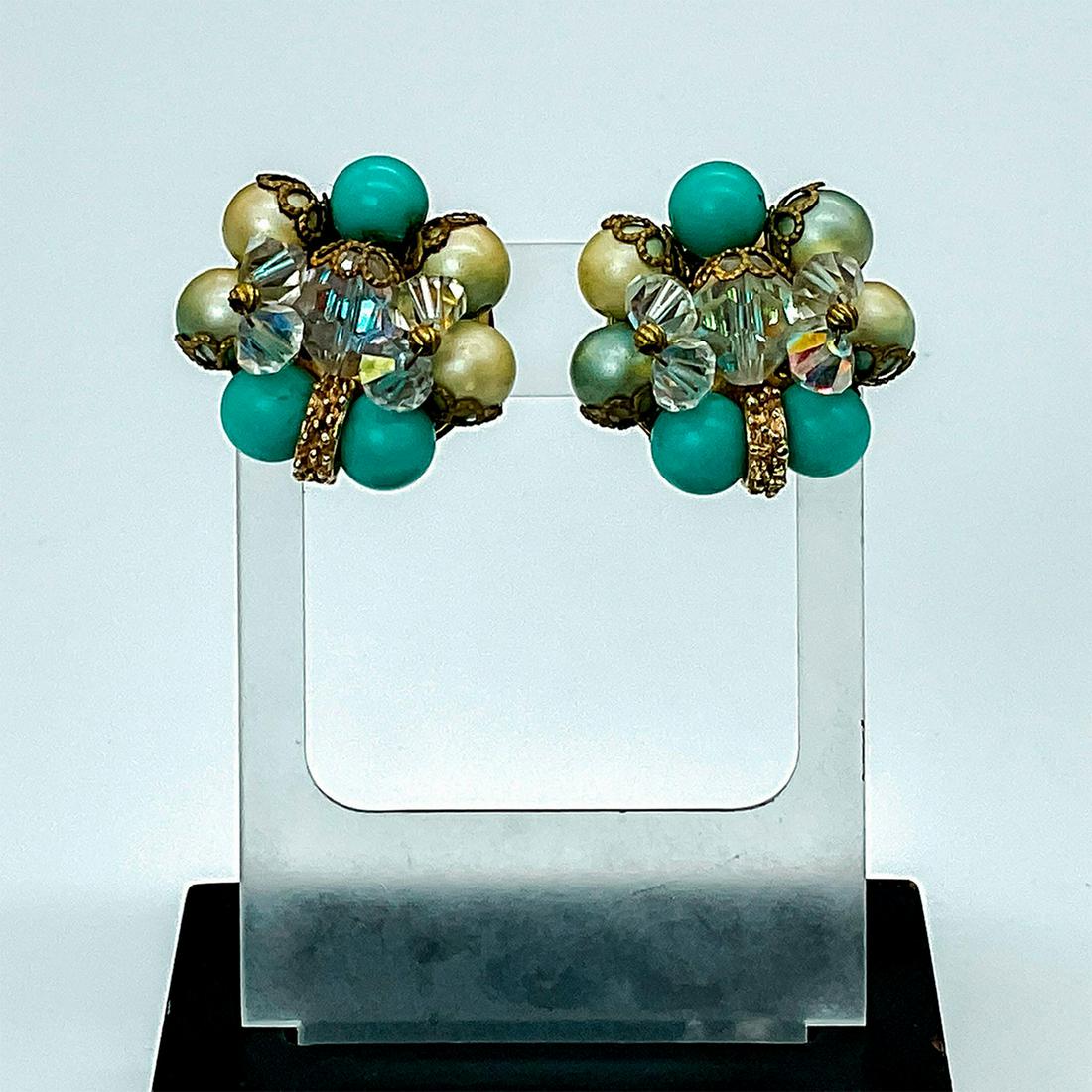 Retro Floral Aqua and Pearl Colored Beaded Clip On Earrings (1 of 2)
