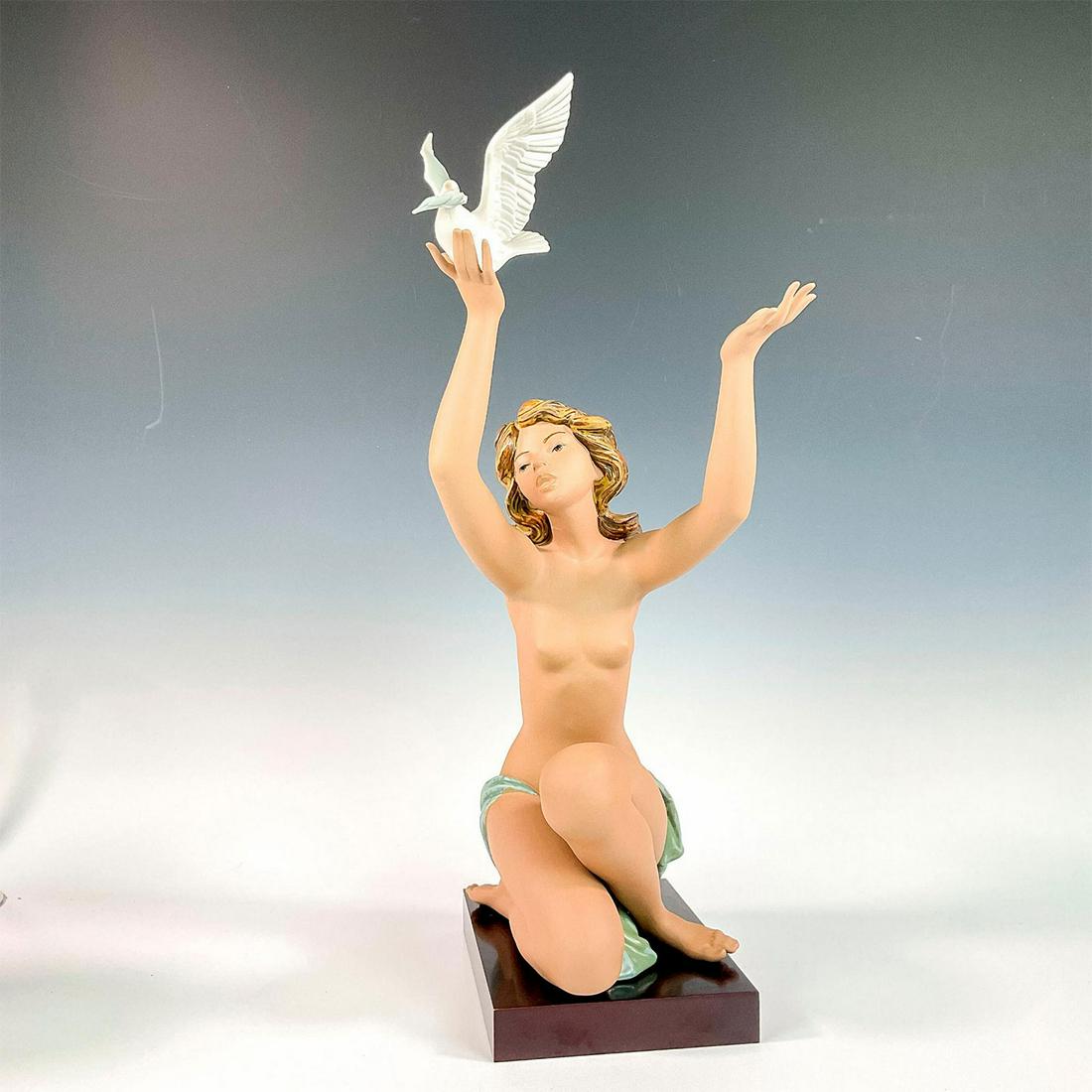 Peace Offering 1013559 - Lladro Porcelain Figurine (1 of 4)