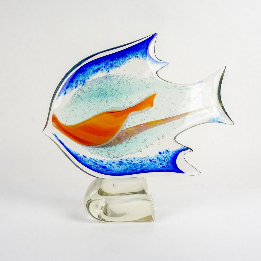Large Seguso Viro Murano Art Glass Fish Sculpture: Original Murano label attached. This item has no reserve. Dimensions: 16"L x 4"W x 16"H Country of Origin: Italy