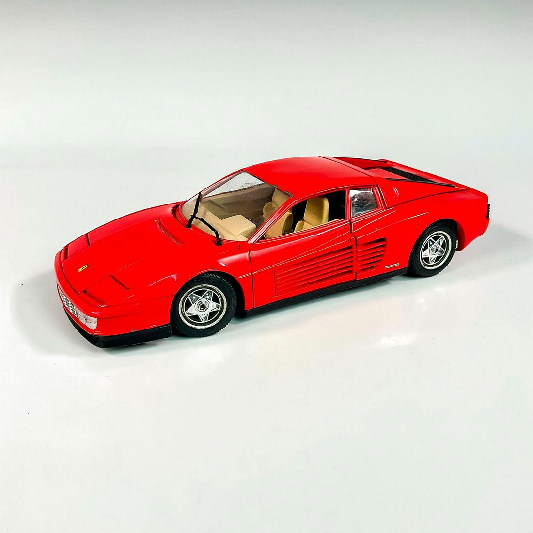 Pocher Ferrari Testarossa Model Car