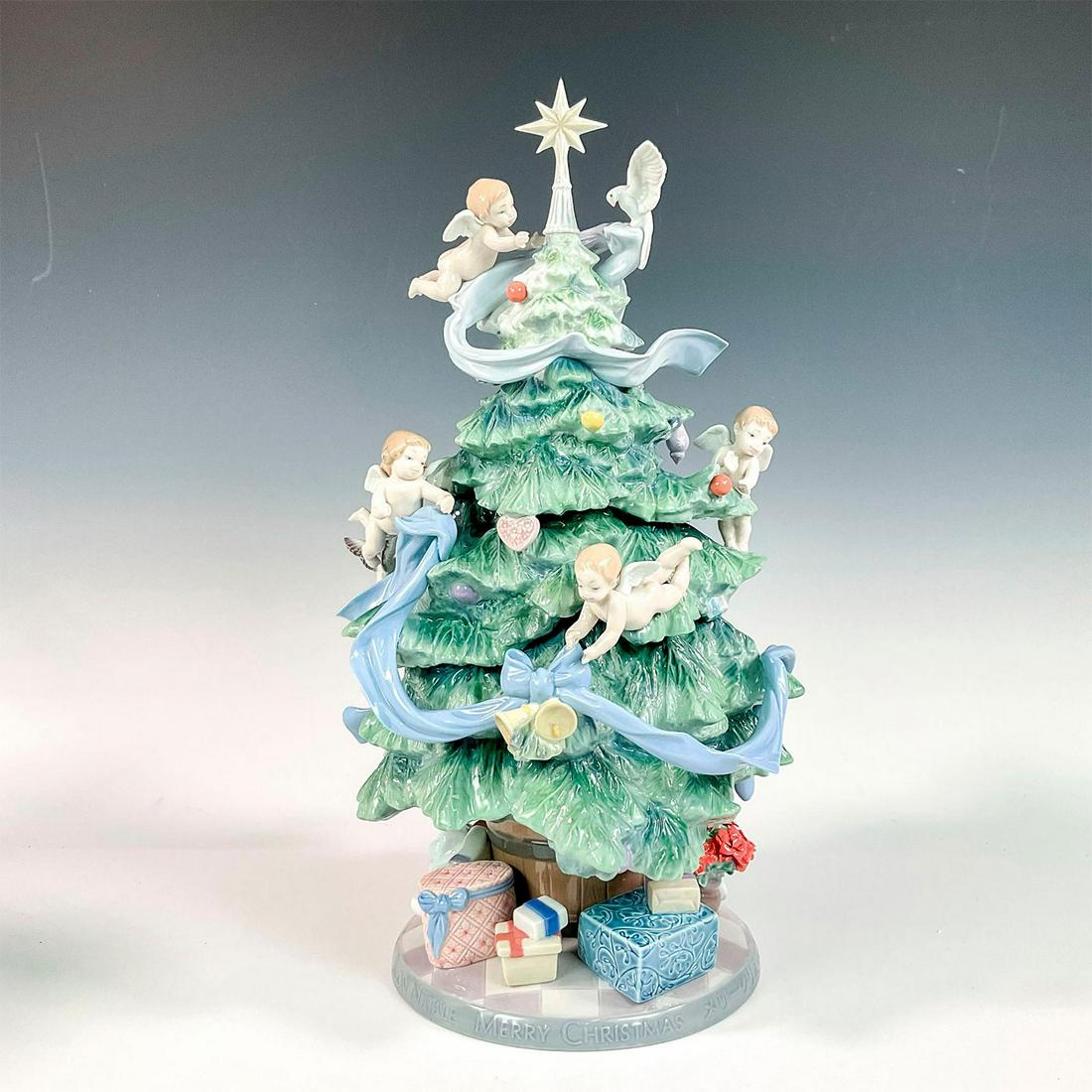 Great Christmas Tree 1008477 Ltd. - Lladro Porcelain Figurine (1 of 4)