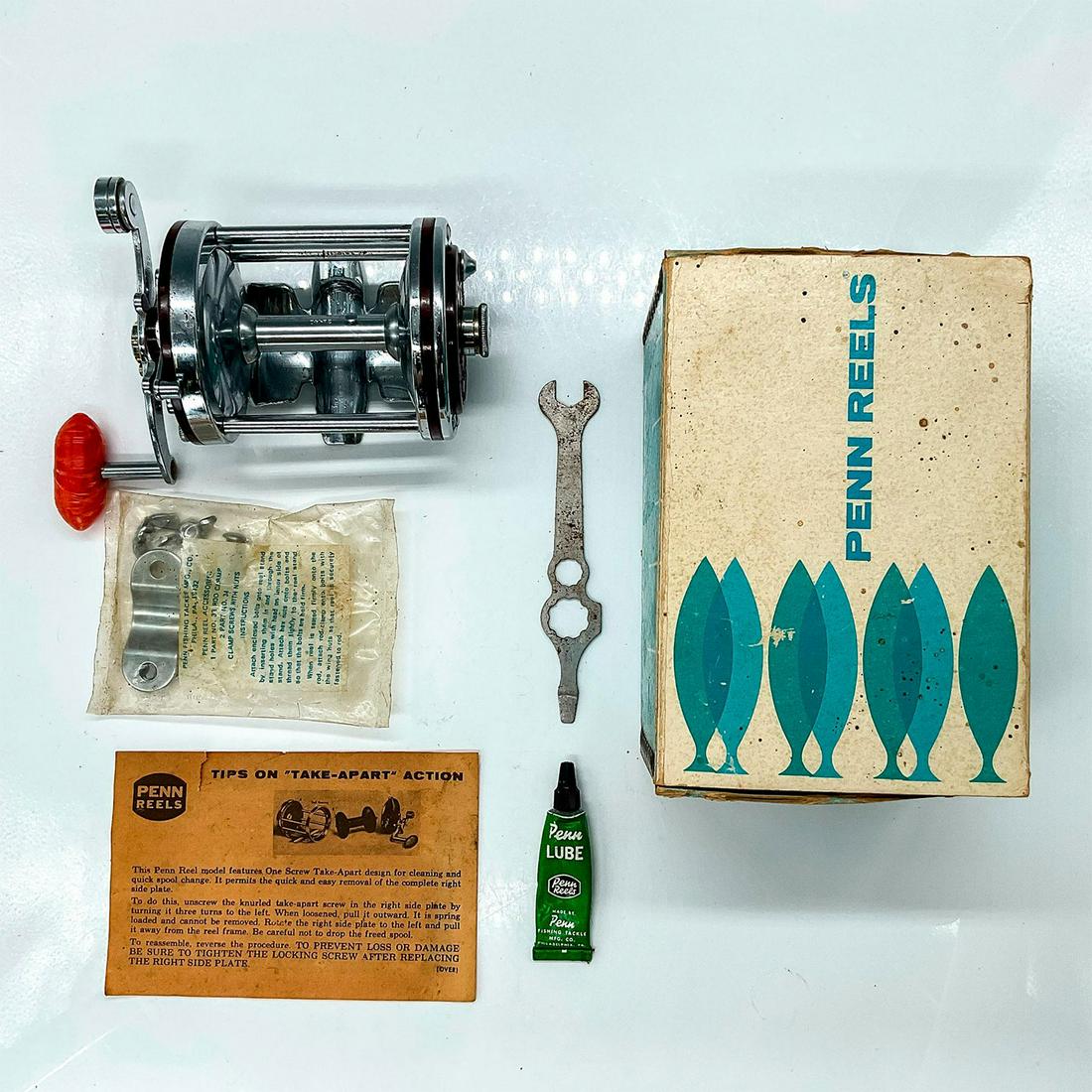 Penn Squidder 140 Casting Reel with Box (1 of 4)