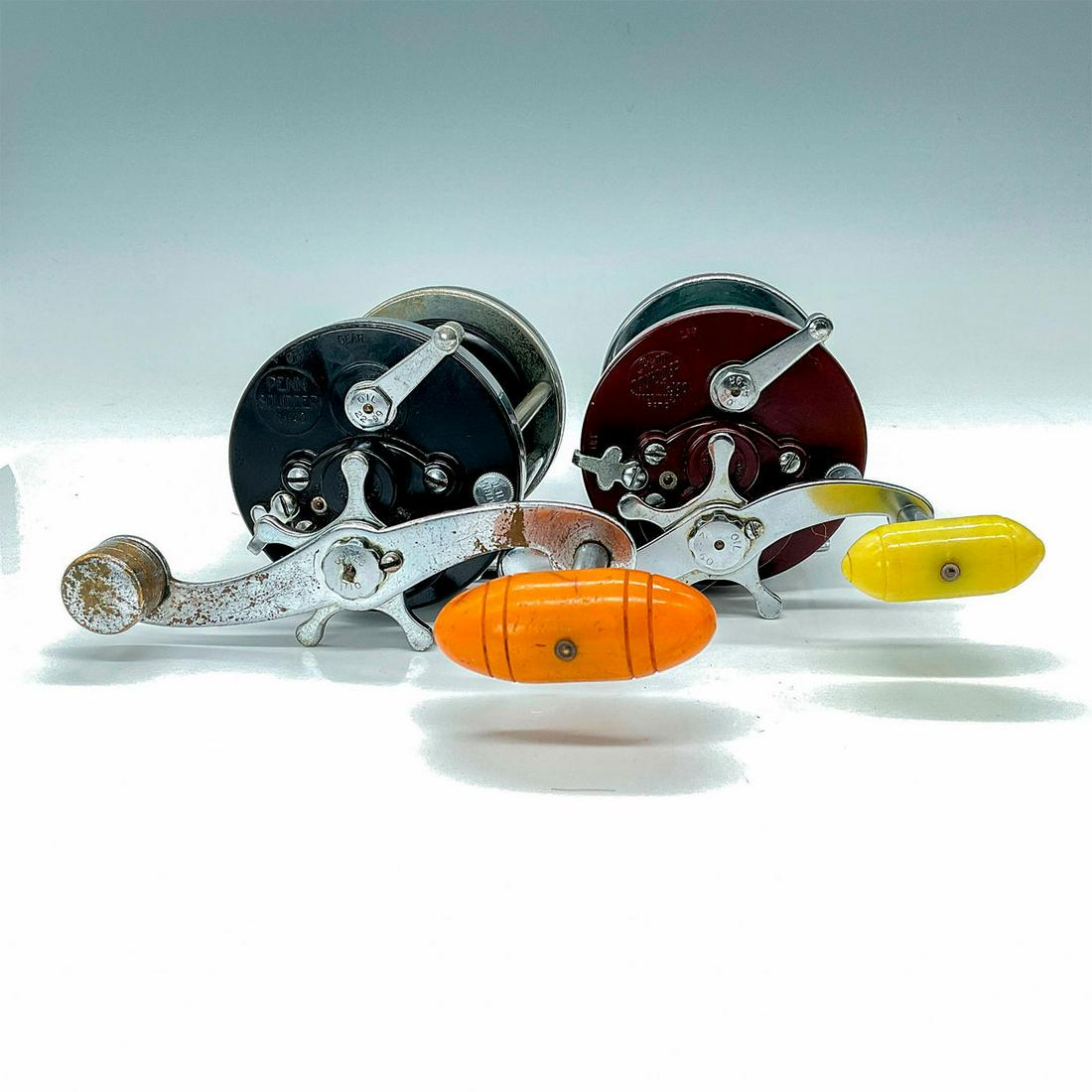 Pair of Vintage Penn Squidder No. 140 Casting Reels (1 of 4)