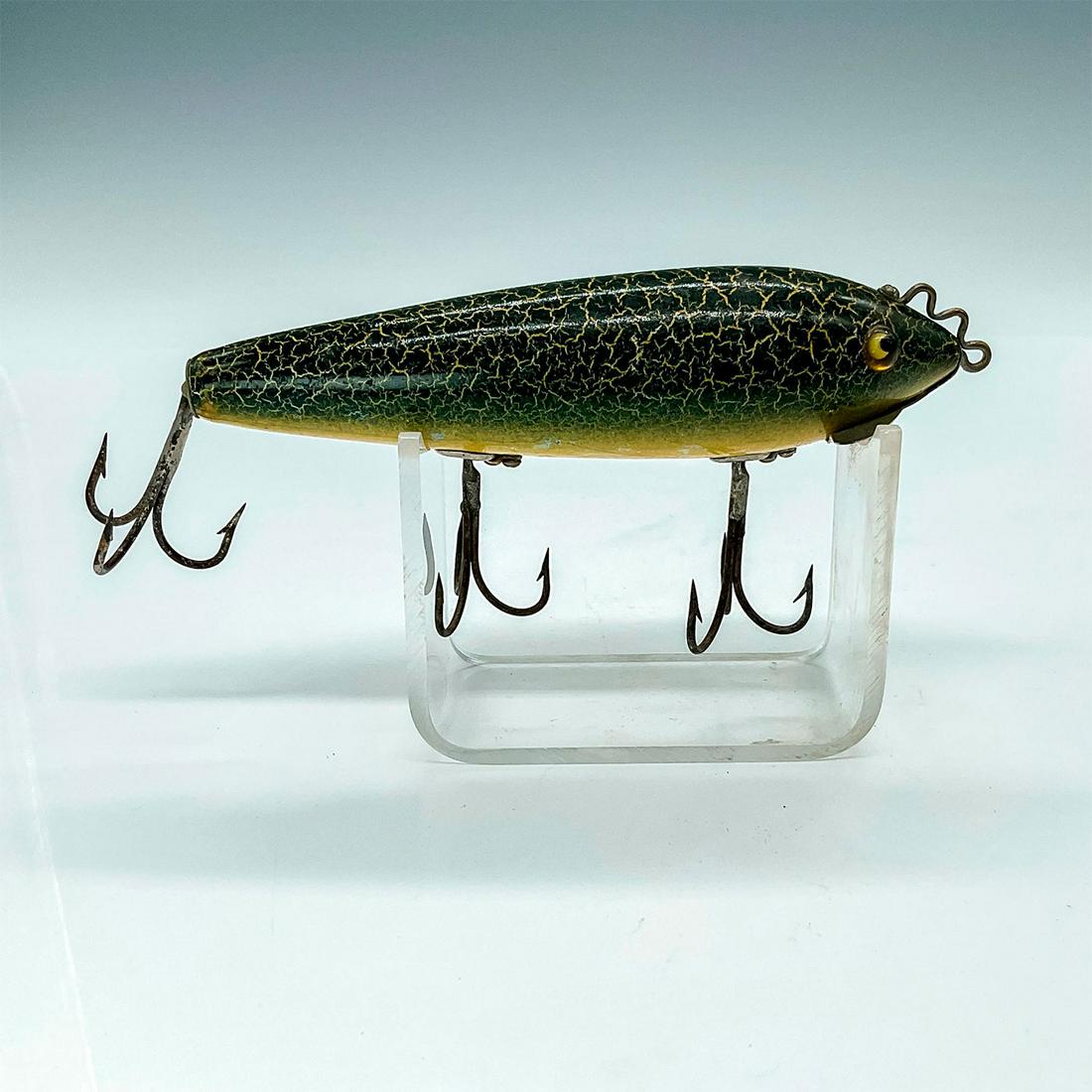 Heddon Near Surface Wiggler Green Crackle Glass Eyes (1 of 5)