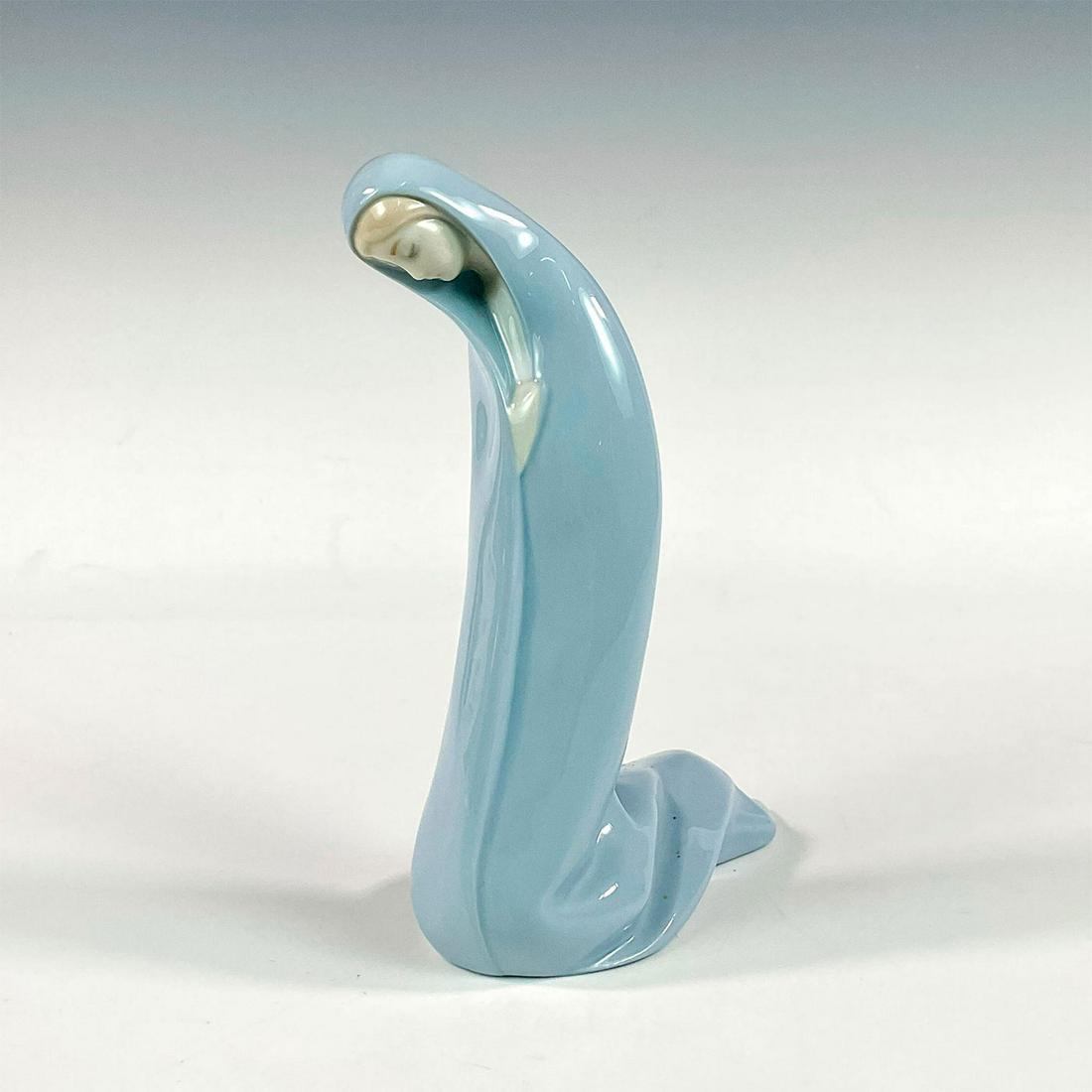 Madonna 1004534 - Lladro Porcelain Figurine (1 of 3)