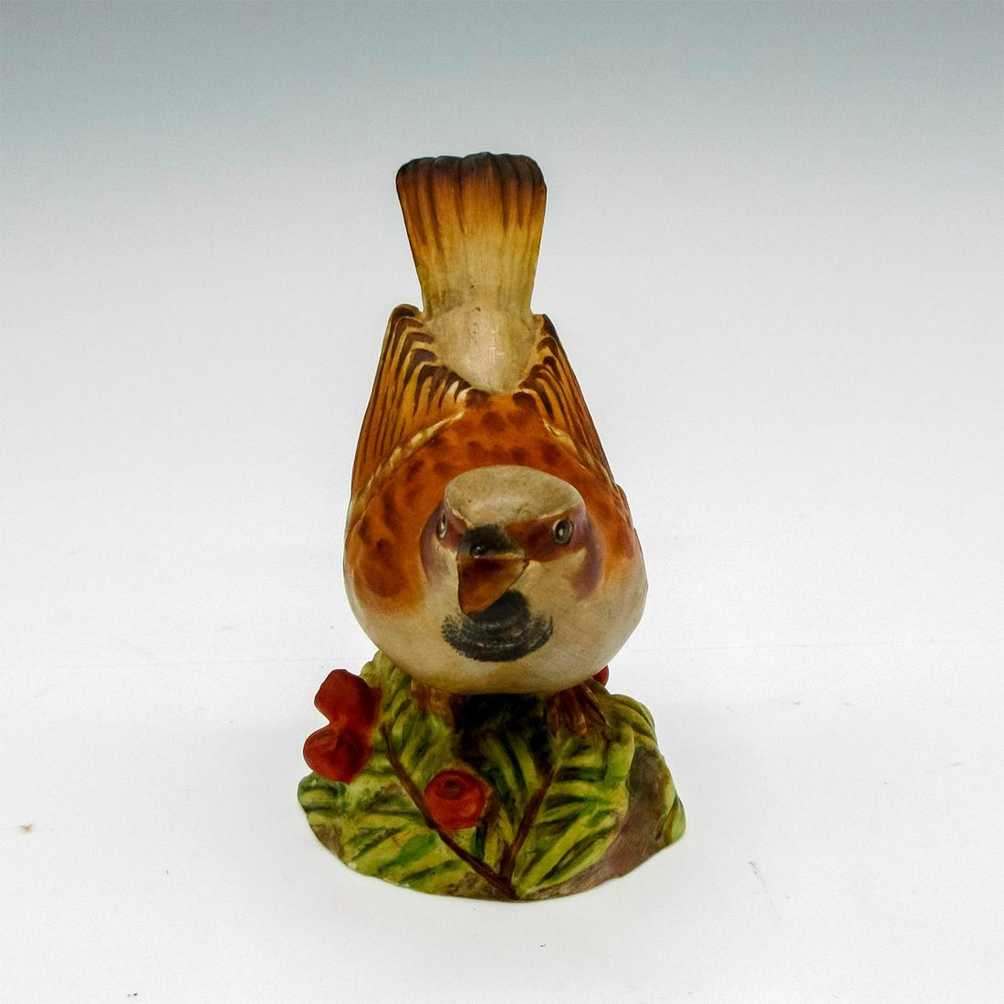 Royal Worcester Bone China Figurine, Sparrow 3236: Soft browns and greens in matt finish. Royal Worcester backstamp. Dimensions: 3.25"L x 2"W x 3.5"H Manufacturer: Royal Worcester Country of Origin: England