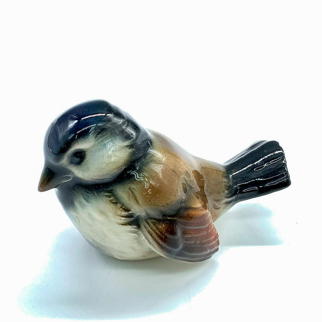 Goebel Porcelain Bird Figurine, Sparrow (1 of 3)