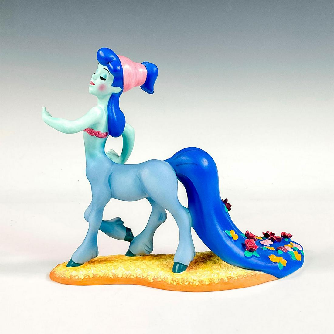 Walt Disney Classics Figurine, Beauty in Bloom (1 of 4)