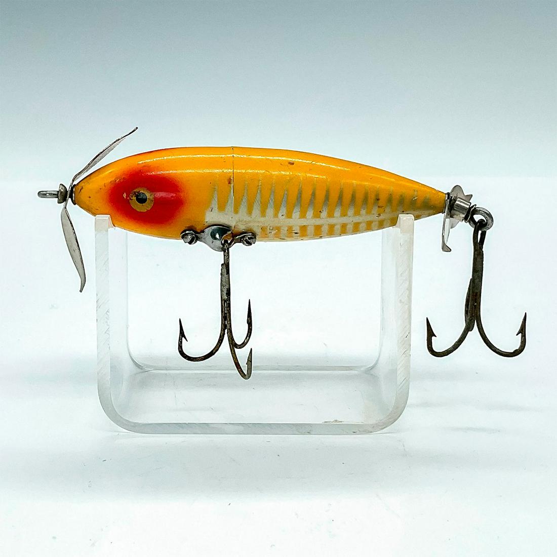 Heddon Wounded Spook Silver Scale Lure (1 of 3)