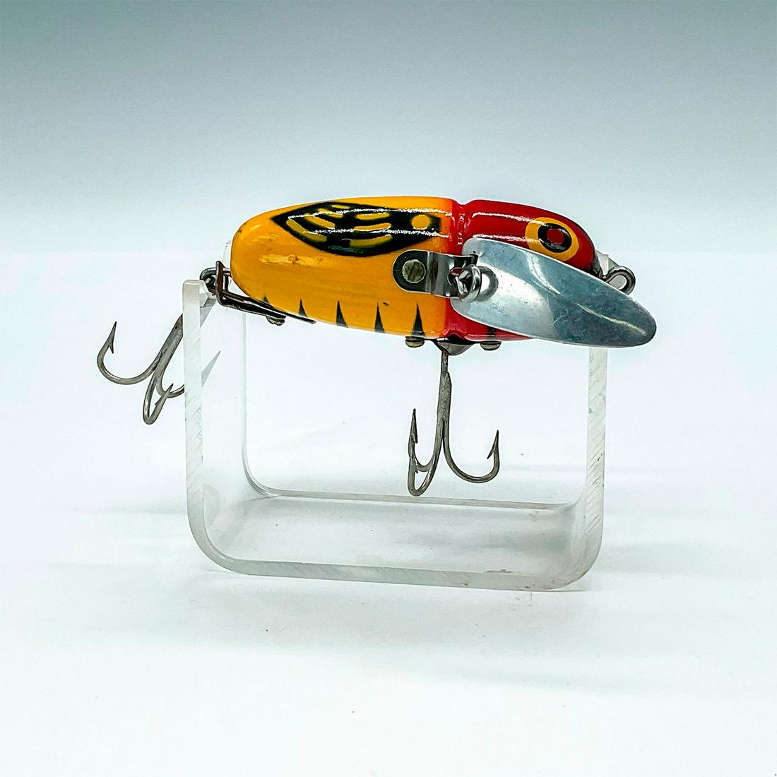 Vintage Heddon Crazy Crawler Red and Yellow with Wings (1 of 4)