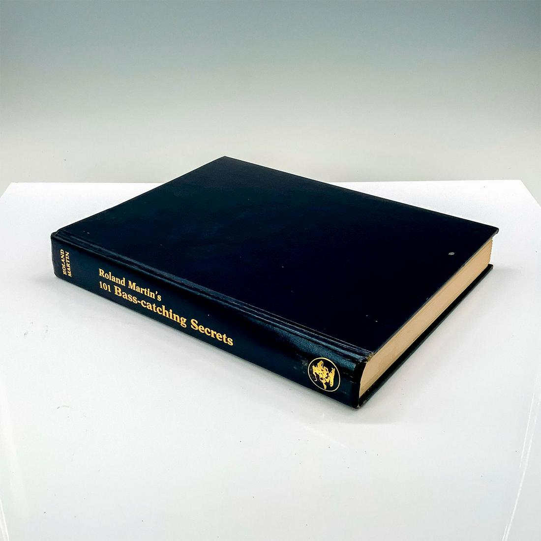 Roland Martin's 101 Bass-catching Secrets Book (1 of 3)