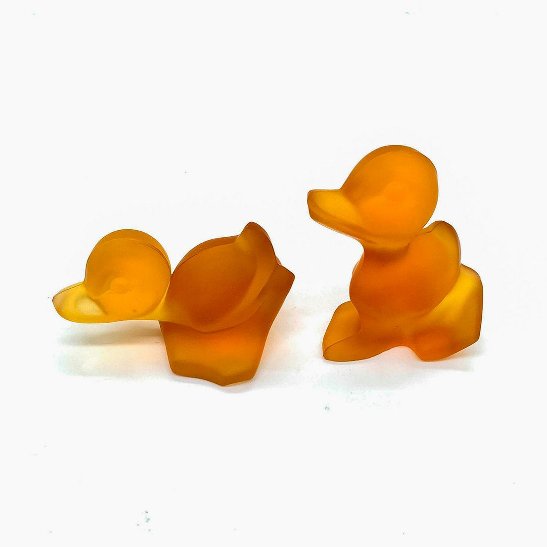 2pc Fostoria Frosted Satin Amber Glass Duckling Figurines (1 of 3)