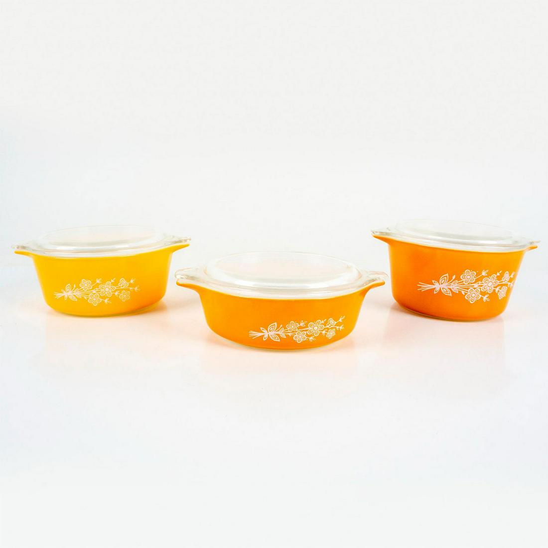 3pc Set of Vintage Pyrex Glass Casserole Dishes with Lids (1 of 8)