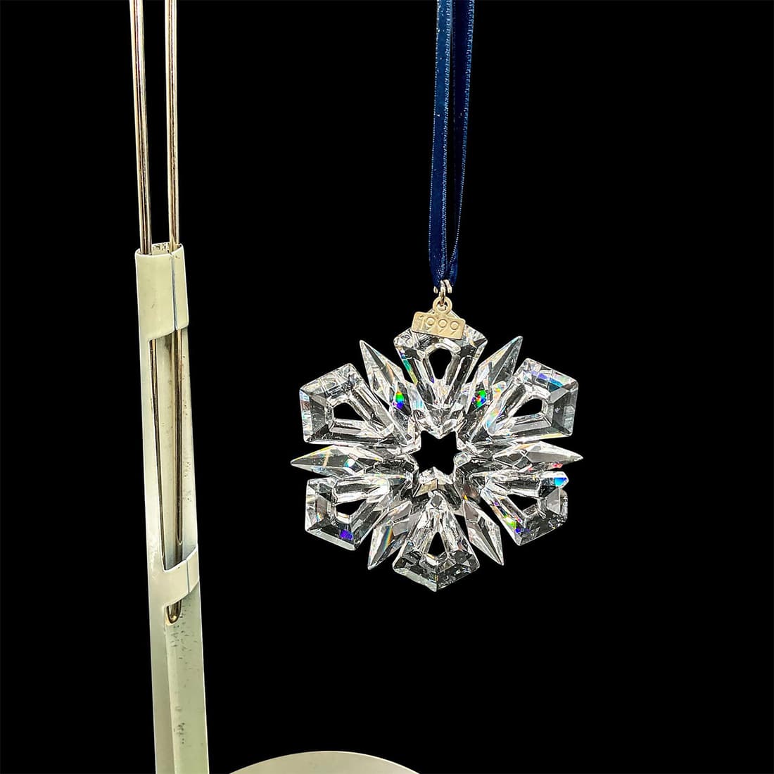 Swarovski Crystal Christmas Ornament 1999 (1 of 3)