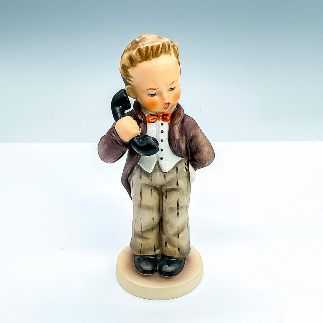 Goebel Hummel Figurine, Hello (1 of 3)