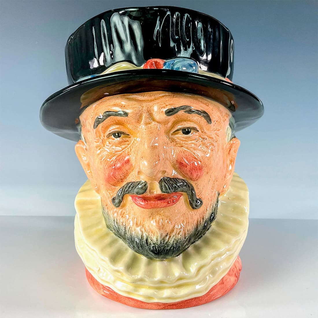 Beefeater ER D6206 - Large - Royal Doulton Character Jug (1 of 3)