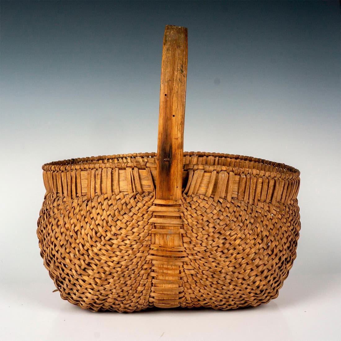 Primitive Round Buttocks Egg Basket Split Bottom (1 of 3)