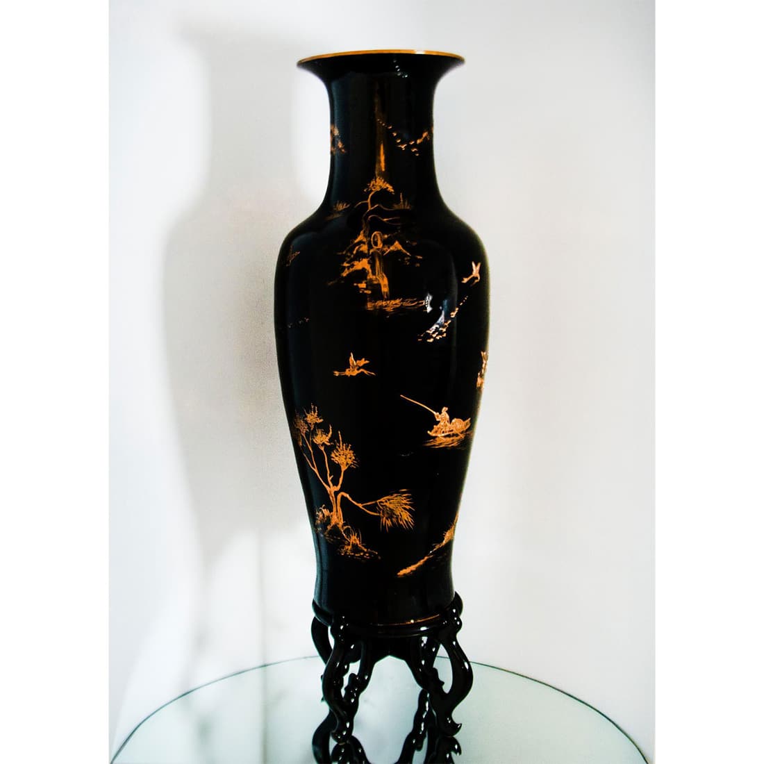 Chinese Black and Gilded Monumental Vase (1 of 13)