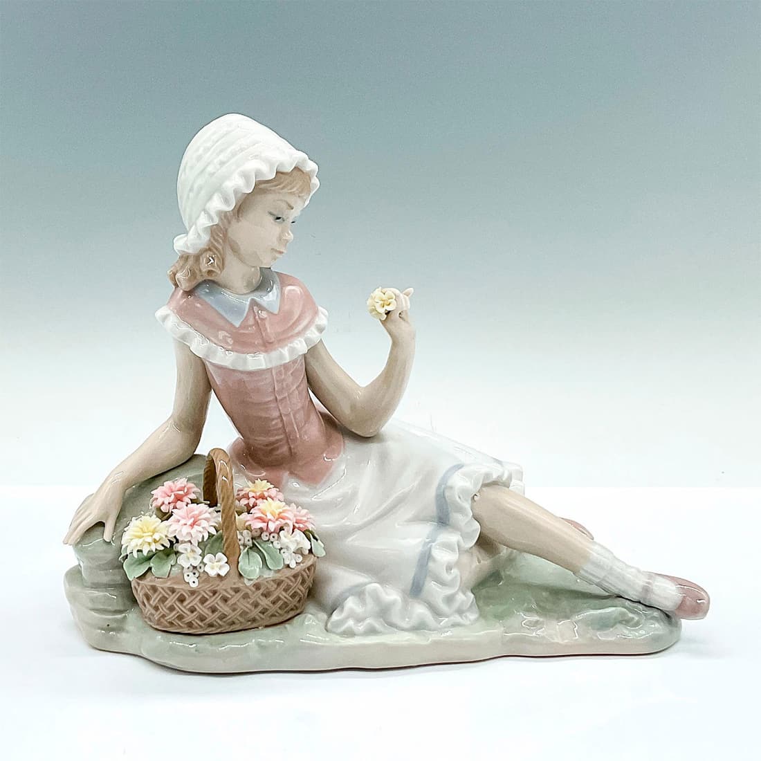 Admiration 1004907 - Lladro Porcelain Figurine (1 of 3)