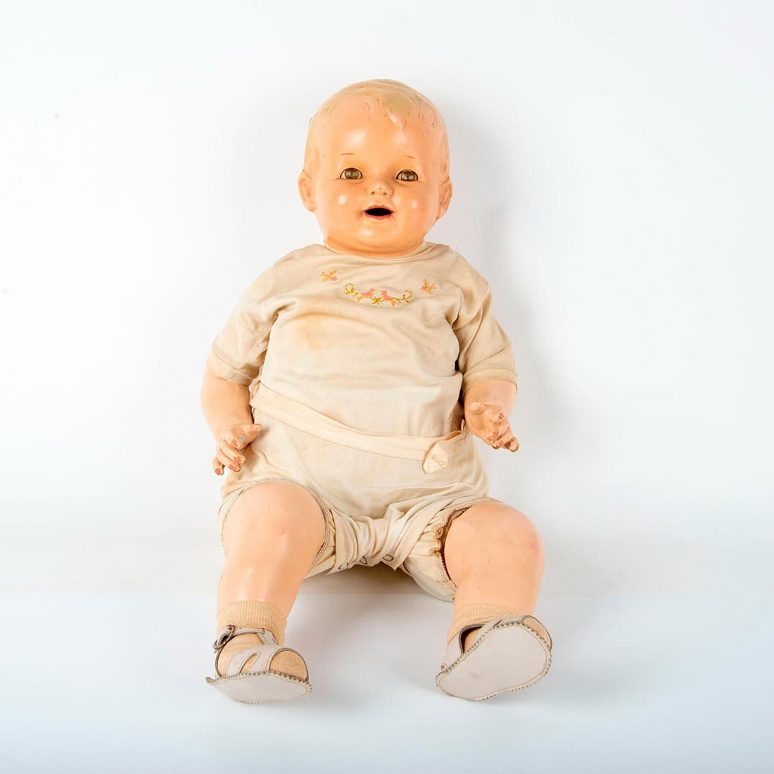 Antique Baby Doll Composite with Sleep Eyes (1 of 4)
