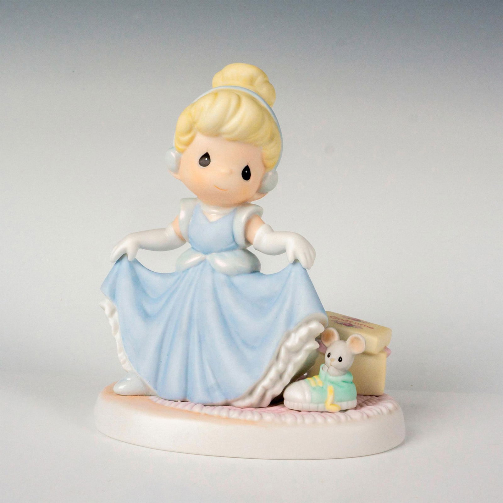 Precious Moments Figurine A Dream Is A Wish Your Heart Makes (1 of 4)