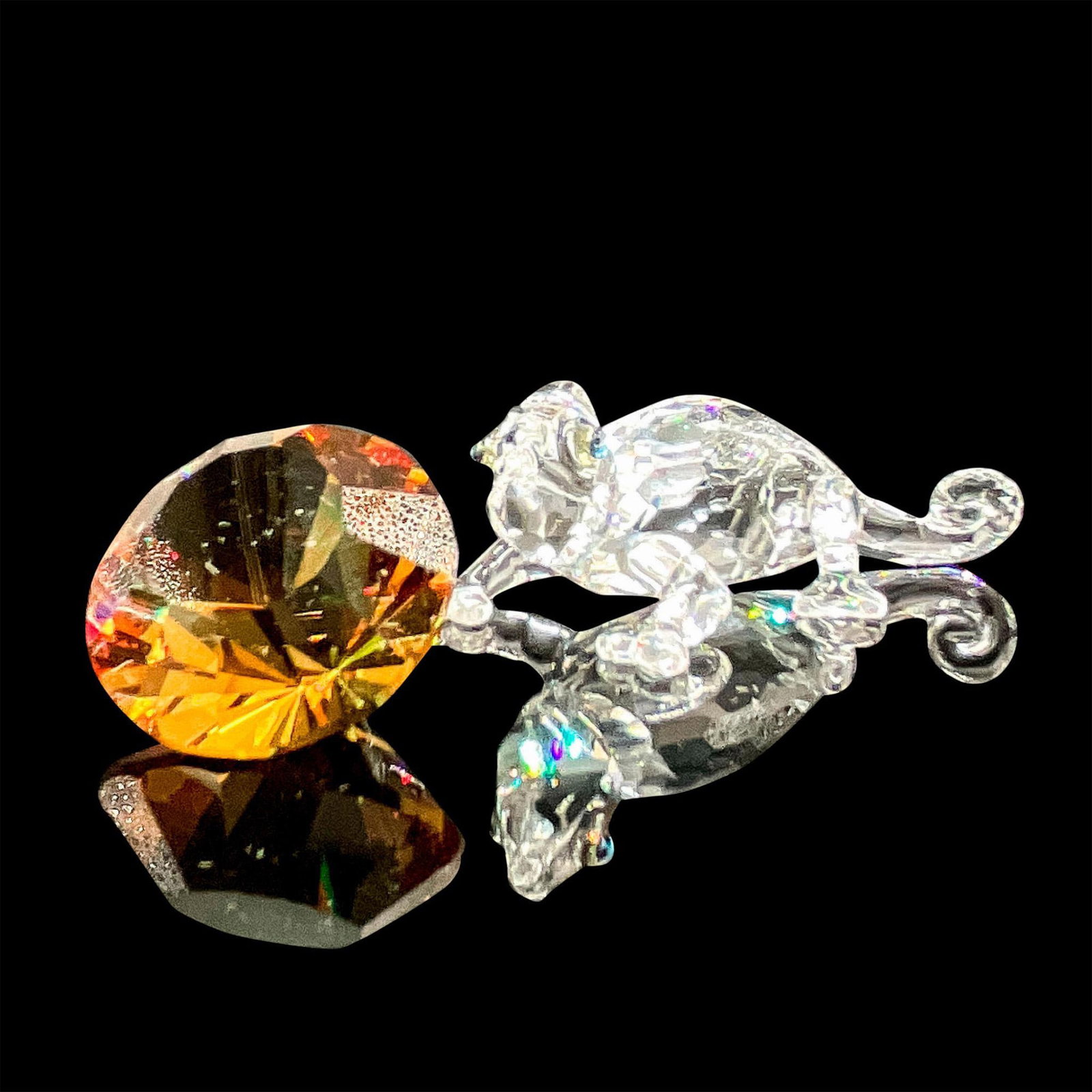 2pc Swarovski Crystal Figurines, Chameleon and Color Chaton (1 of 4)