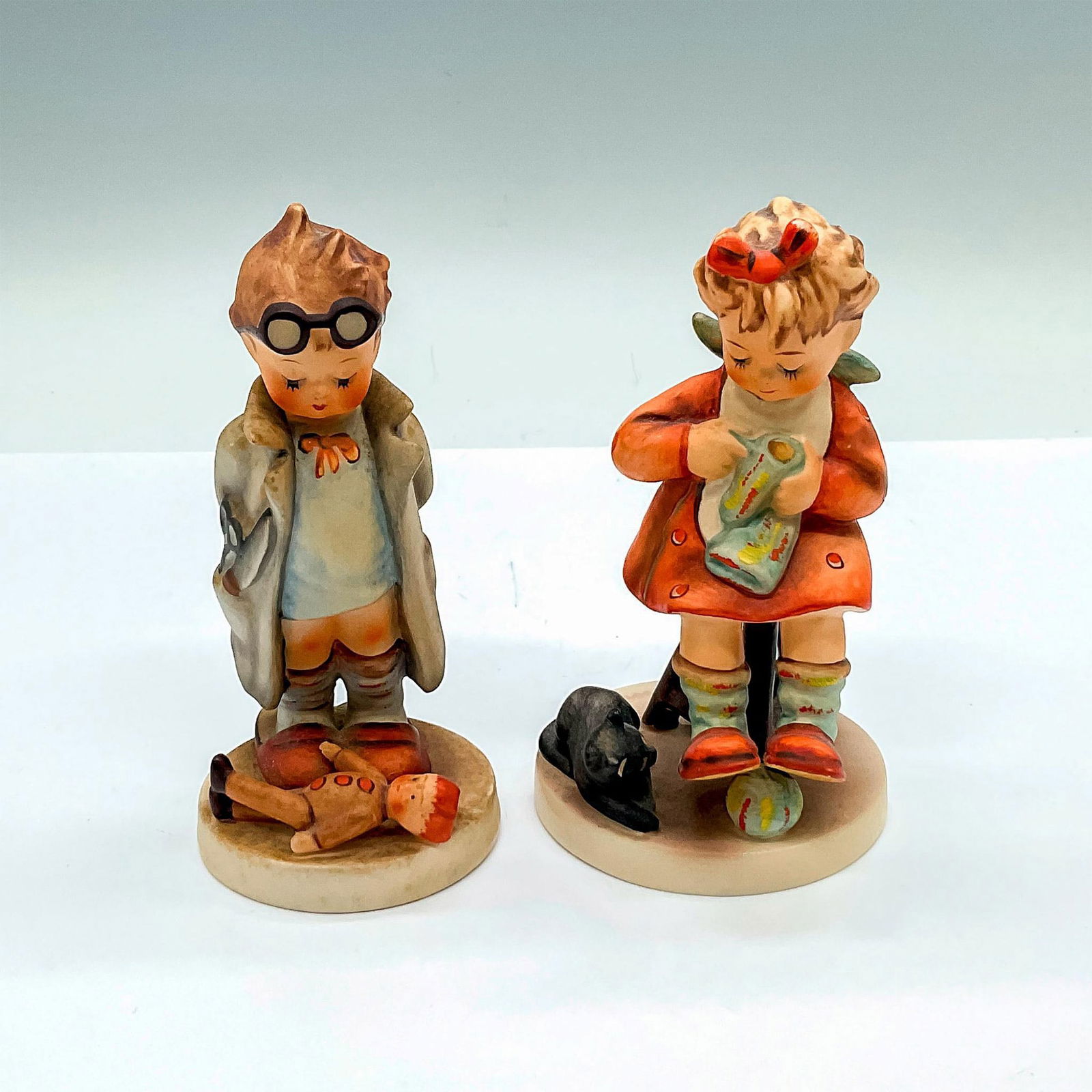 2pc Goebel Hummel Figurines (1 of 3)