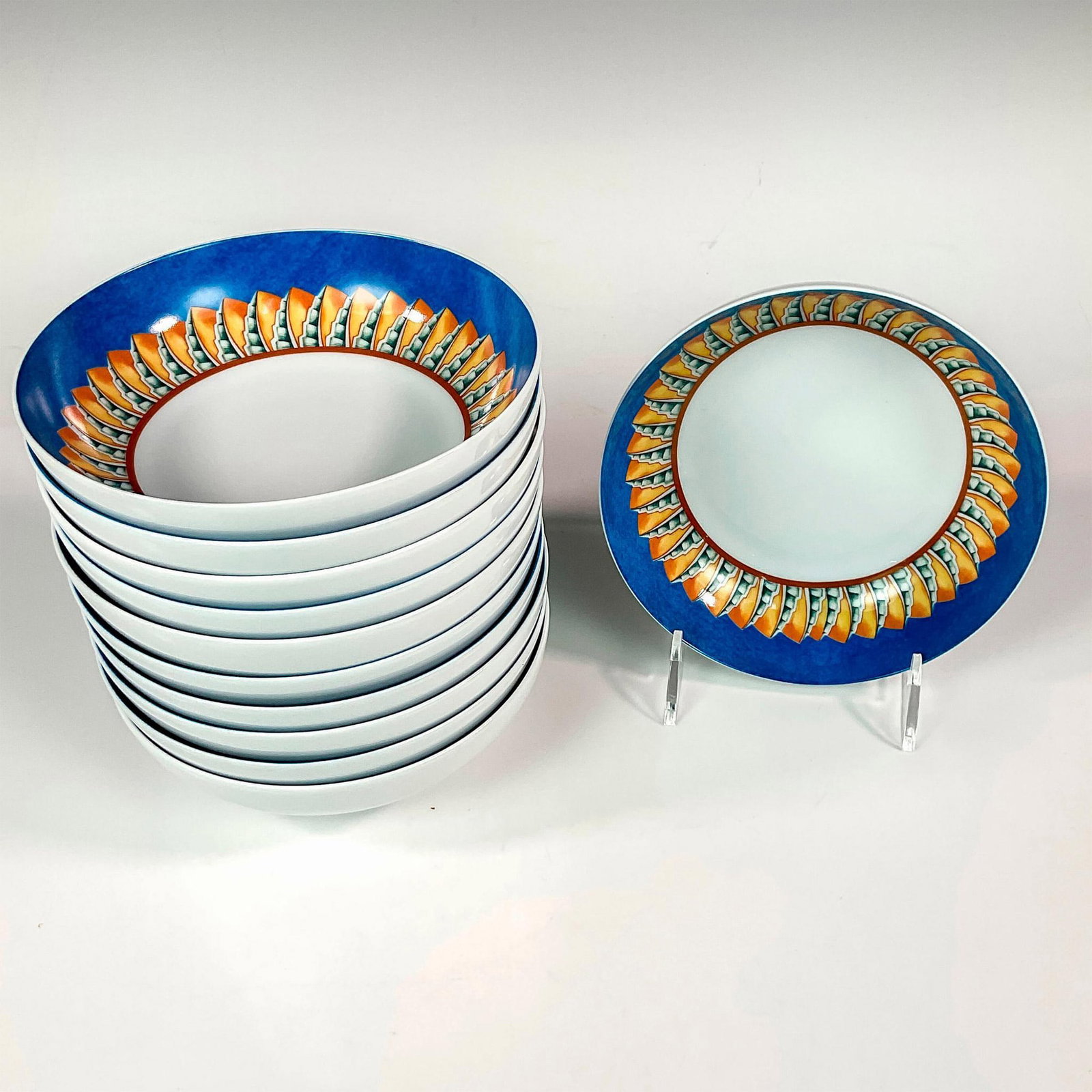 11pc Lalique Porcelain Coupe Cereal Bowl Set, Soleil (1 of 2)