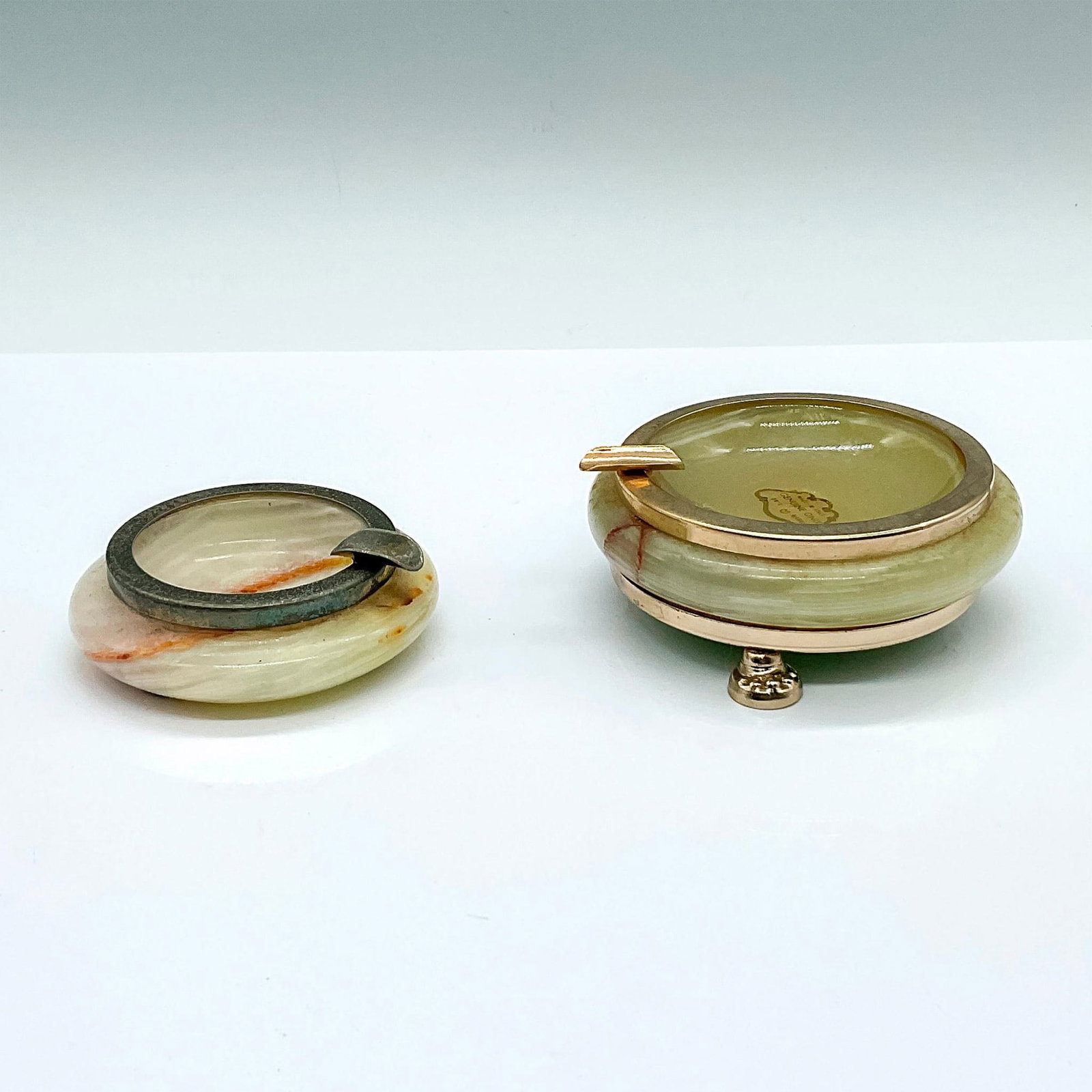 2pc Vintage Onyx Marble Ashtray (1 of 3)