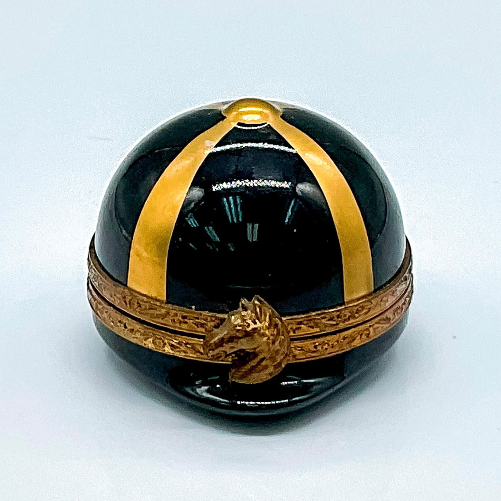 Limoges VG Porcelain Equestrian Helmet Box (1 of 4)
