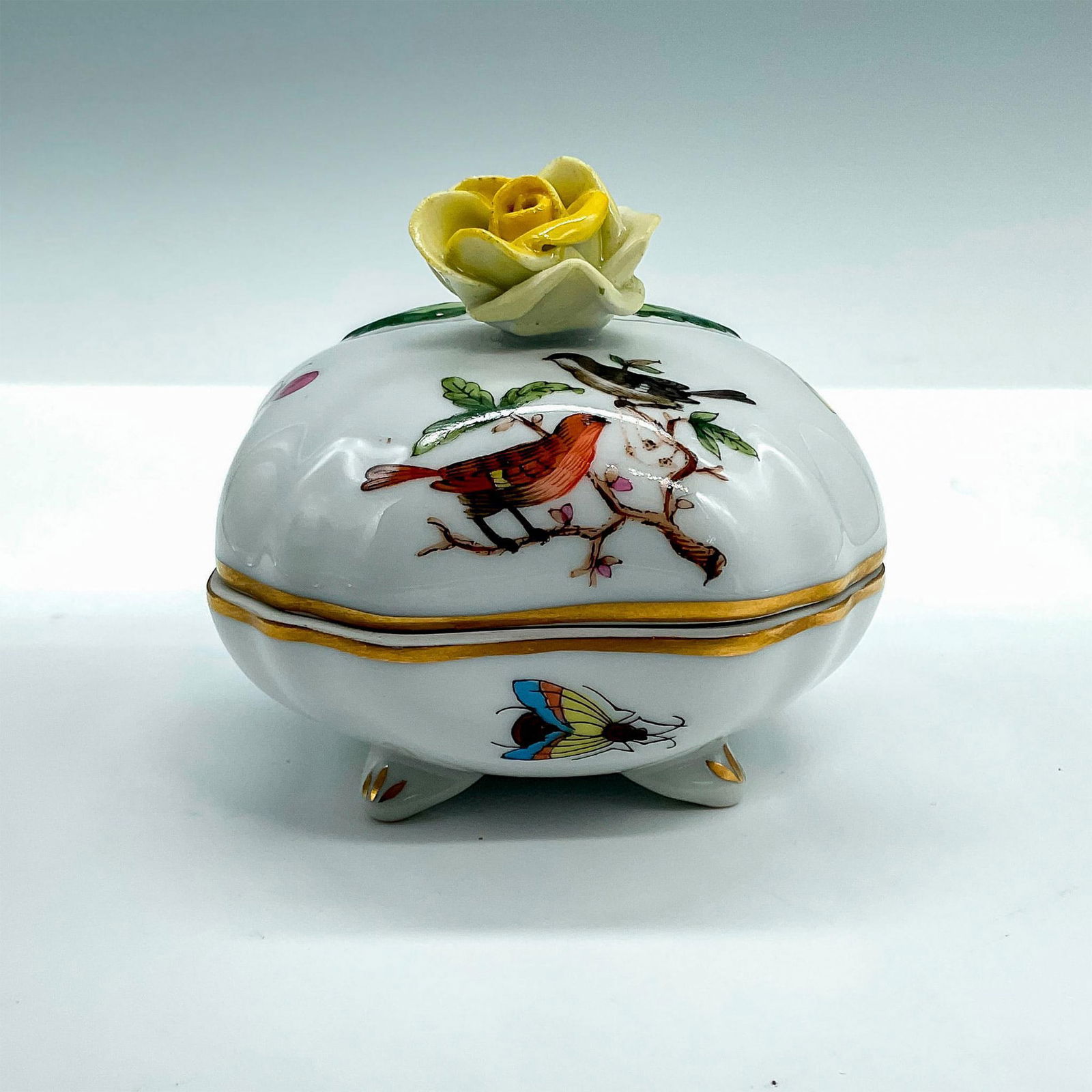 Herend Porcelain Footed Box, Rothschild Bird (1 of 4)