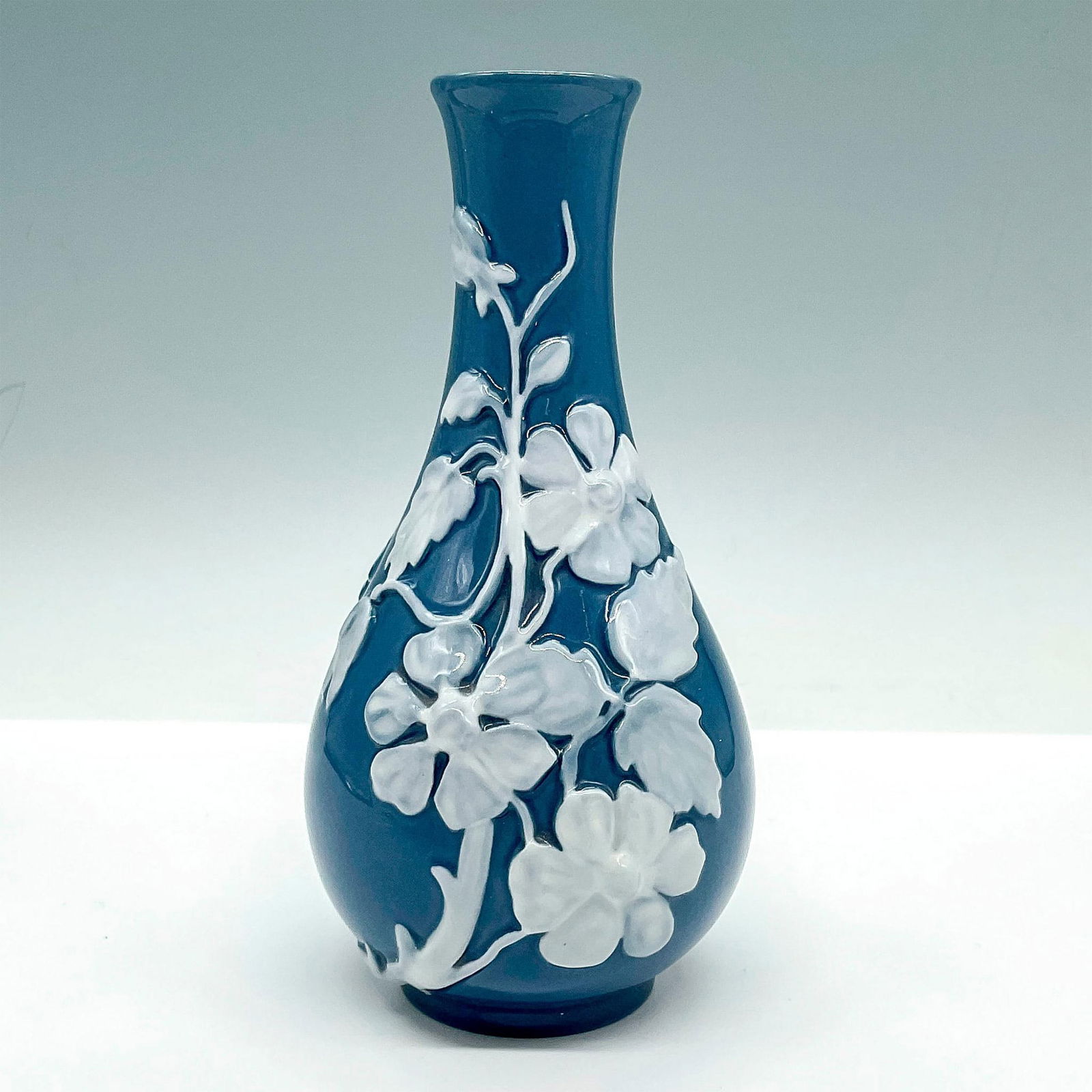 Herend Glazed Porcelain Bud Vase (1 of 3)