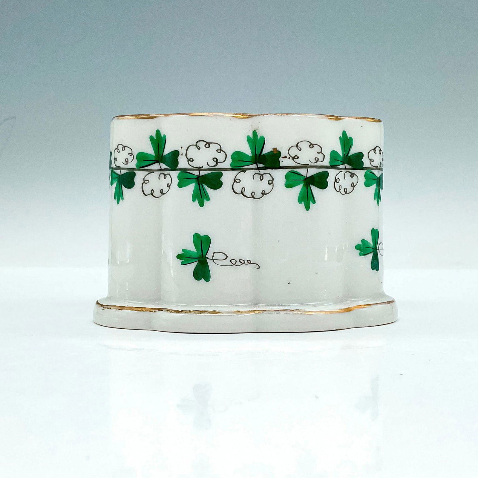 1940s Herend Porcelain Cigarette Holder, Clover (1 of 4)